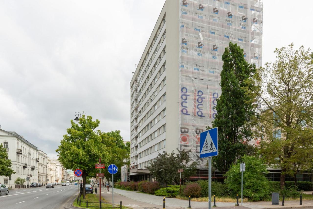Apartment Aleje Ujazdowskie 8 By Renters Warschau Exterior foto